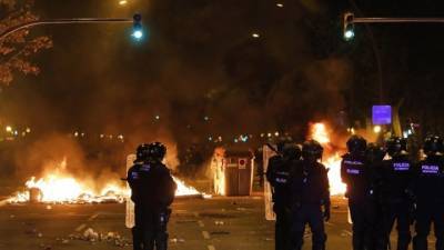 Ισπανία: Συγκρούσεις διαδηλωτών - αστυνομίας στη Βαρκελώνη