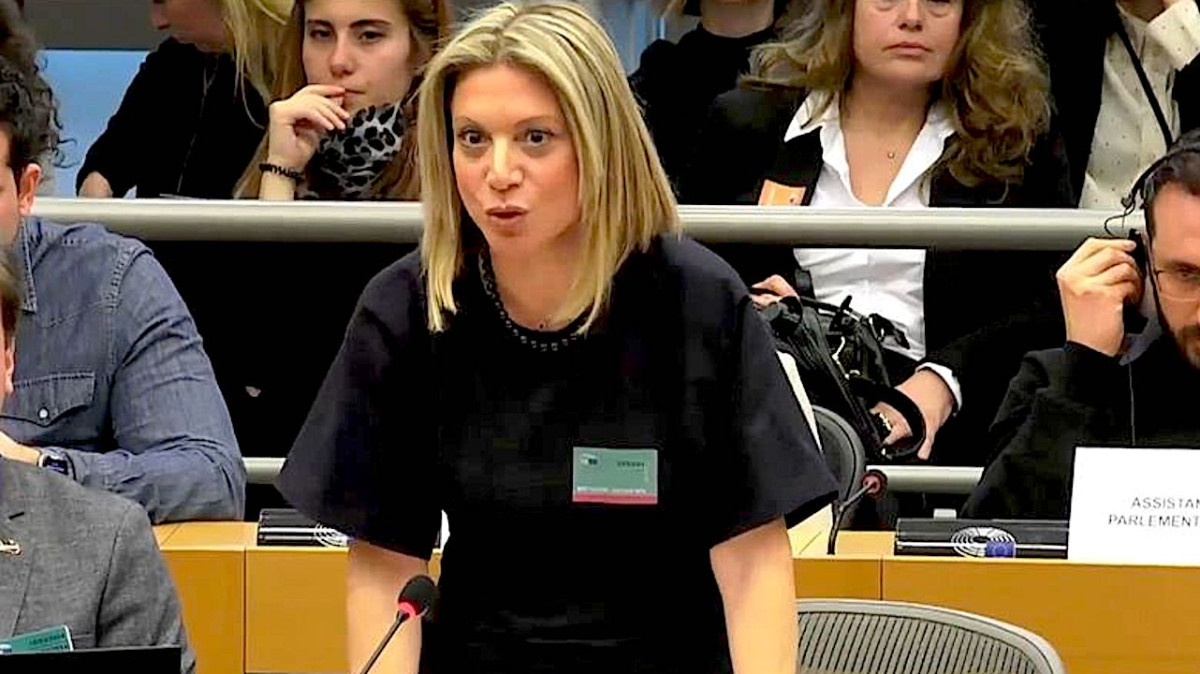 Αιχμηρή ανάρτηση Καρυστιανού για τη συνέντευξη Μητσοτάκη