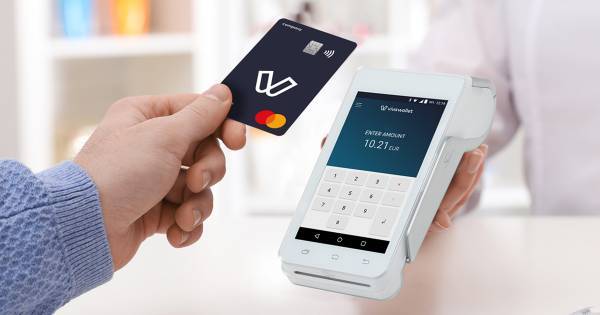 Η JP Morgan εξετάζει την εξαγορά της ελληνικής Viva Wallet