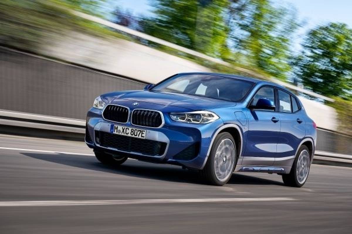 Νέα BMW X2 xDrive25e: Οδηγική απόλαυση που ηλεκτρίζει
