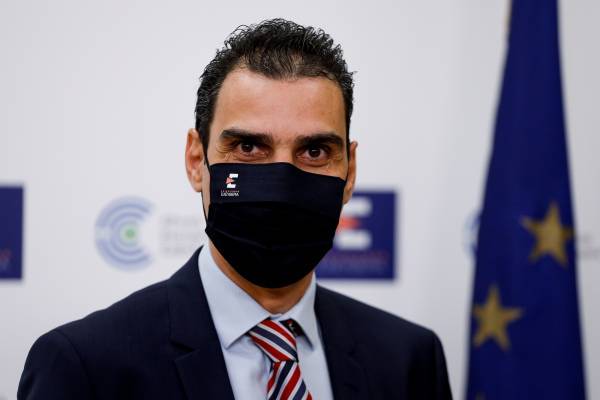 Ανοίγει ΜΕΓΑ εμβολιαστικό στη Γλυφάδα- Ευκαιρία για άλλα 110.000 ραντεβού