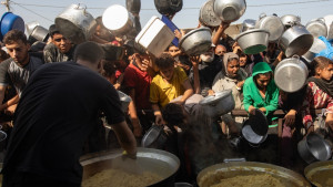 Οι ΗΠΑ αναλαμβάνουν τον έλεγχο της ανθρωπιστικής βοήθειας στη Γάζα – Το Ισραήλ σε δεύτερο ρόλο