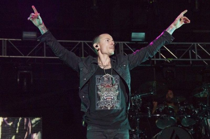 Αυτοκτόνησε ο Chester Bennington των Linkin Park