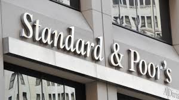 S&amp;P: Επιβεβαίωσε, δεν αναβάθμισε την αξιολόγηση της Ελλάδας- Θετικό το outlook
