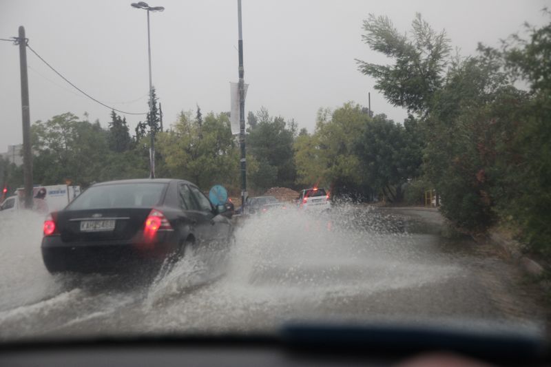 ΕΚΤΑΚΤΟ: Βρέθηκε σορός γυναίκας στην Φρεαττύδα στον Πειραιά