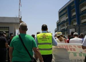 Ανέστειλε την απεργία της Παρασκευής η ΟΜΥΛΕ