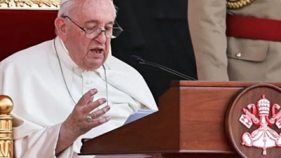 Προειδοποίηση Πάπα Φραγκίσκου: Αναδύεται ένας τρίτος παγκόσμιος πόλεμος