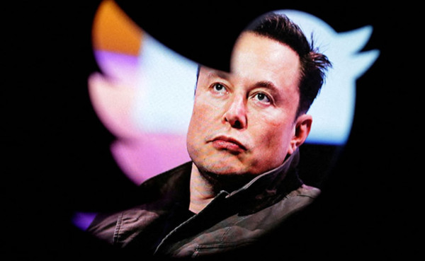Ο Μασκ ρωτάει τους χρήστες του Twitter: «Να παραμείνω CEO;»