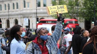 Βρετανικό «καμπανάκι» για αναζωπύρωση των κρουσμάτων λόγω των διαδηλώσεων