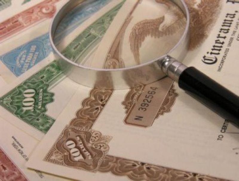 Νέο ιστορικό χαμηλό για τα ελληνικά 10ετή και 5ετή ομόλογα