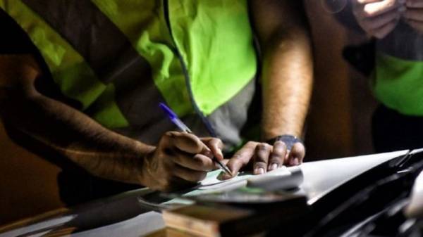 Πρόστιμα €32.200 και αναστολές λειτουργίας σε καταστήματα υγειονομικού ενδιαφέροντος