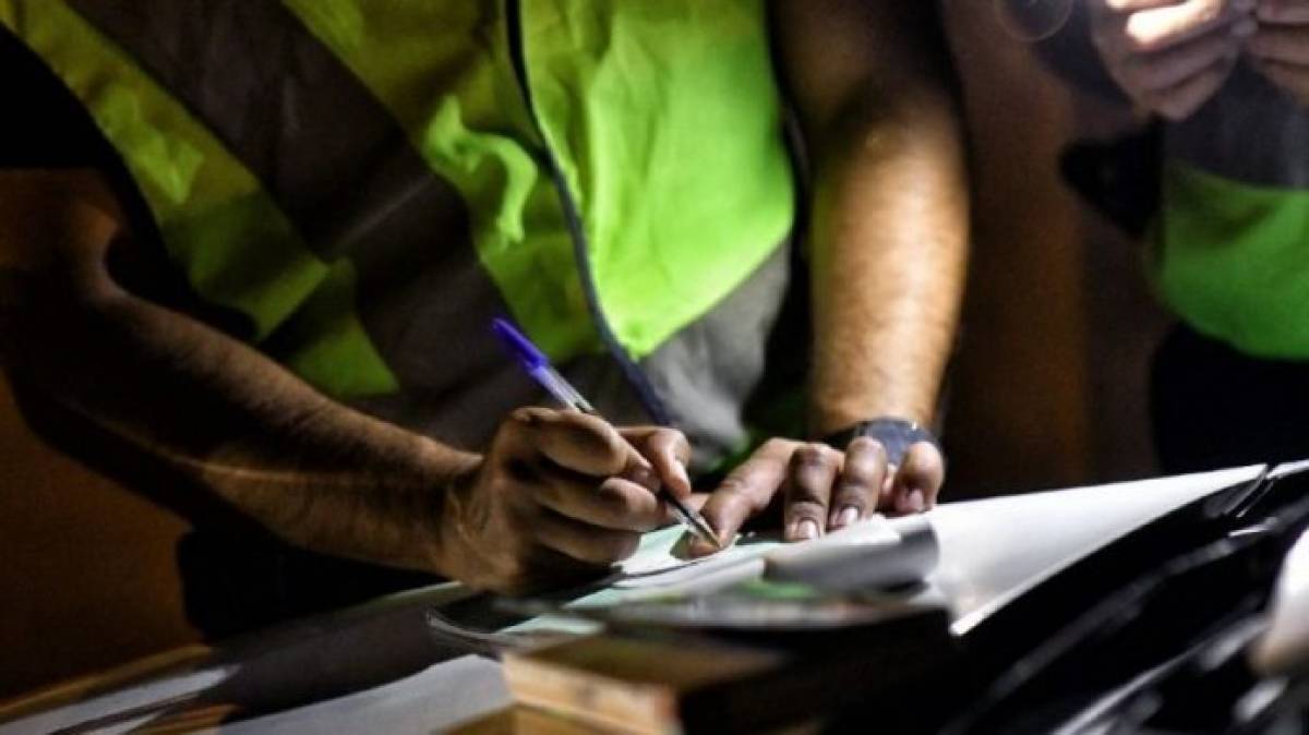 Πρόστιμα €32.200 και αναστολές λειτουργίας σε καταστήματα υγειονομικού ενδιαφέροντος