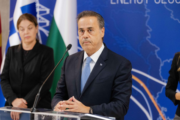 Παπασταύρου από Βελιγράδι: Ενισχύουμε την ενεργειακή συνεργασία στα Βαλκάνια για προσιτή ενέργεια