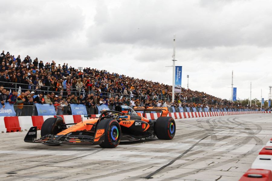 Οι πιο εντυπωσιακές στιγμές του Allwyn x McLaren Racing: Live in Athens (video &amp; photos)