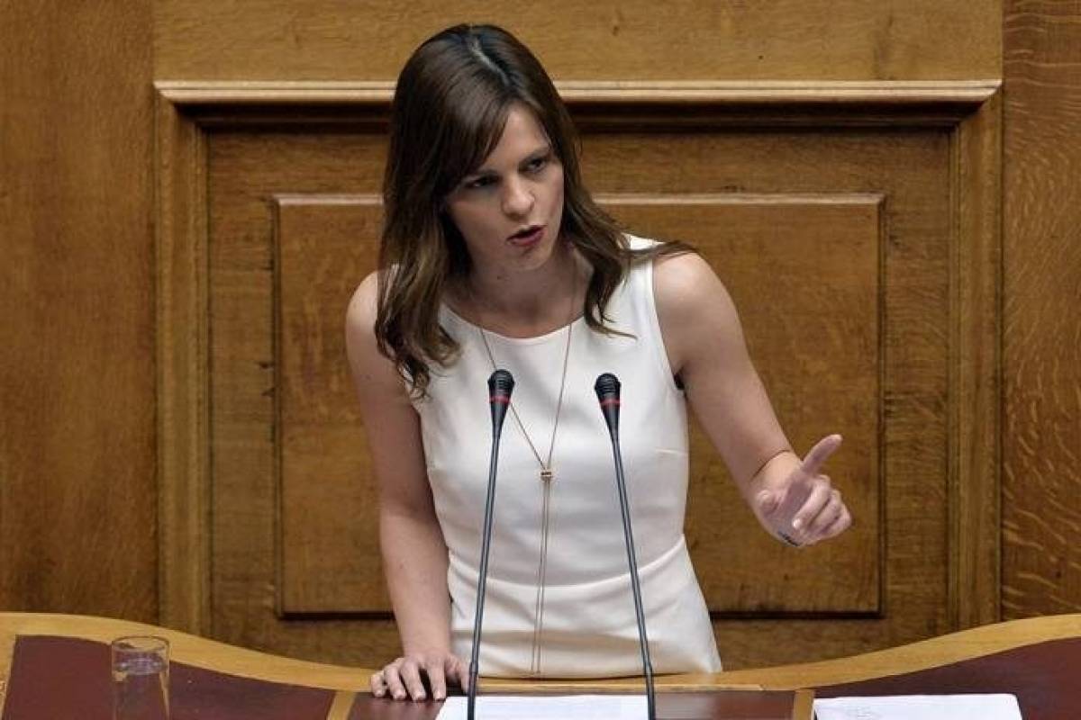 Αχτσιόγλου: Υποσχέσεις χωρίς αντίκρισμα οι εξαγγελίες Μητσοτάκη για φοροαπαλλαγές