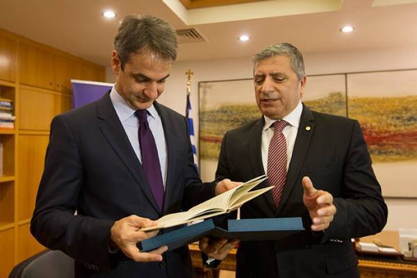 Απόλυτη συστράτευση για εκλογή Πατούλη στην Αττική ζητά ο Μητσοτάκης