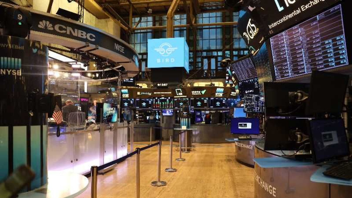 Αμφιλεγόμενη η αντίδραση στη Wall Street: Τέλος στο πτωτικό σερί