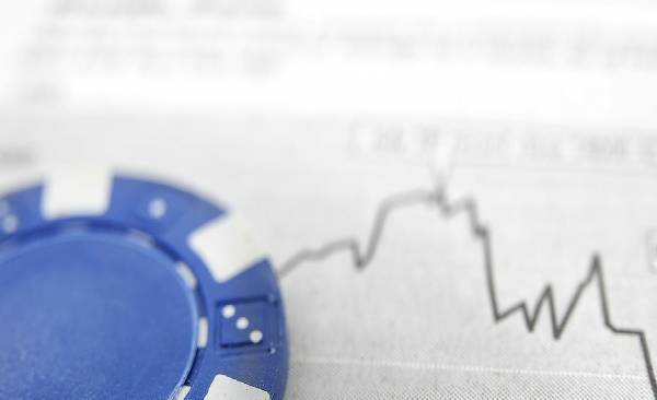 «Κρέμασαν» και τα blue chips–Συστημικές ρευστοποιήσεις στο Χρηματιστήριο