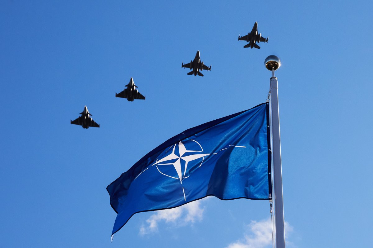 ΗΠΑ: Σχεδιάζουν σημαντική μείωση της στρατιωτικής παρουσίας που διαθέτουν στην Ευρώπη - Ανησυχία στο ΝΑΤΟ