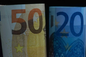 Κυβερνητικό «παράθυρο» για νέα επιταγή ακρίβειας με διευρυμένα κριτήρια