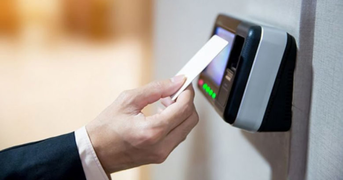 Συναντήσεις με ασφαλιστικές και security για την Ψηφιακή Κάρτα Εργασίας