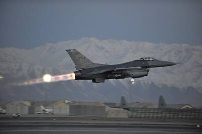 Μαχητικό F-16 συνετρίβη στη Γερμανία