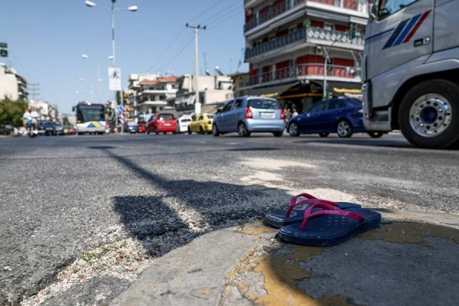 Νίκαια: Φορτηγό παρέσυρε και σκότωσε 6χρονη