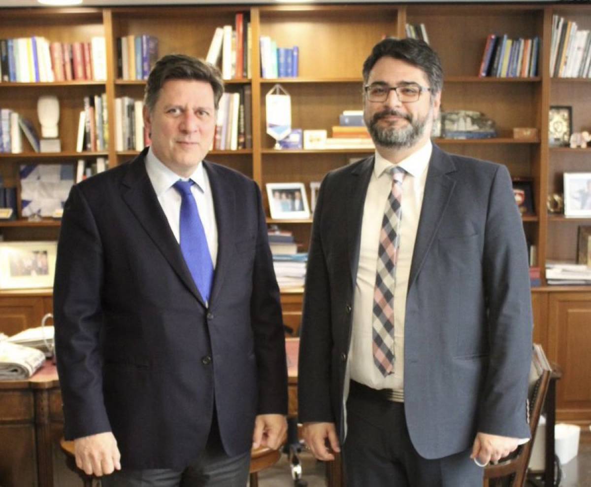 Βαρβιτσιώτης: Θερμά συγχαρητήρια για την αφοσίωση στο καθήκον στον Μ.Ανδρουλάκη