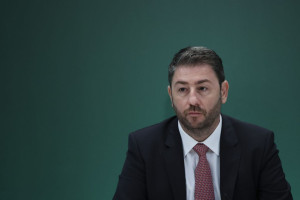 Ανδρουλάκης: Πραγματικός φόβος είναι η παντοδυναμία του συστήματος εξουσίας Μητσοτάκη