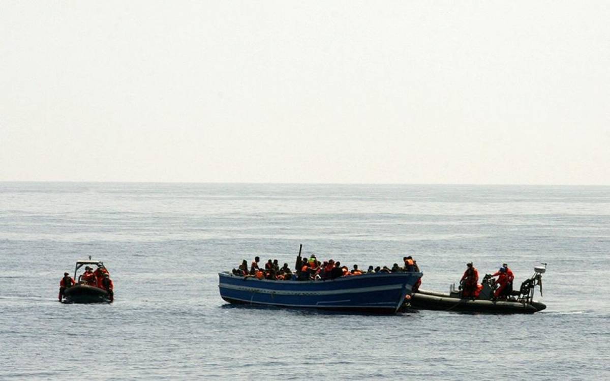 Λαμπεντούζα: Επιχείριση διάσωσης ομάδας 87 προσφύγων