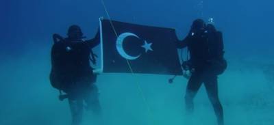 Παρέμβαση Αποστολάκη για την τουρκική σημαία στο βυθό της Σούδας