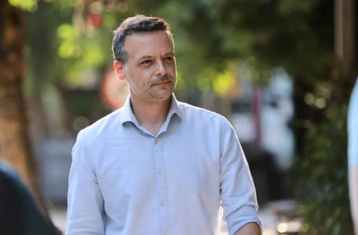 Δήμος Αθηναίων: Δημιουργία μνημείου για τα θύματα των Τεμπών