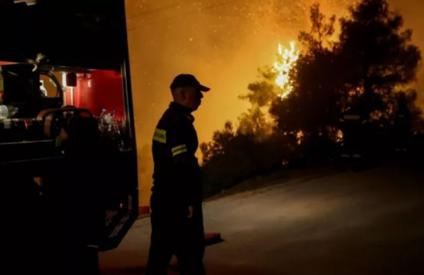 Φωτιά στην Τρίπολη: Προσήχθη ύποπτος για εμπρησμό