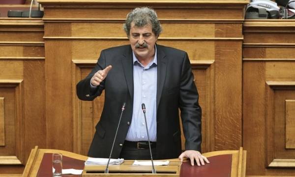 Επίθεση Πολάκη σε Στουρνάρα για την σύσκεψη στην ΤτΕ