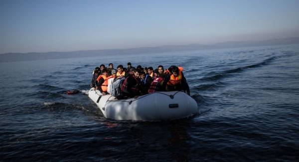 Spiegel: Η Ελλάδα θέλει να διασώσει την προσφυγική συμφωνία