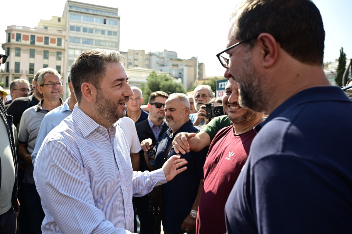 Ανδρουλάκης στην απεργιακή συγκέντρωση: Μονόδρομος η πολιτική αλλαγή για καλύτερη ζωή