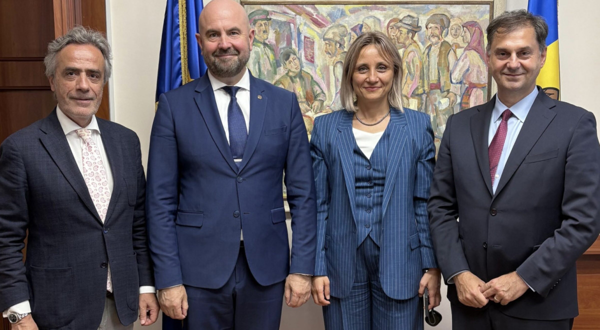 Θεοχάρης: Διπλωματικές επαφές υψηλού επιπέδου στη Μολδαβία