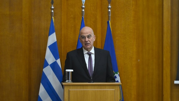 Δένδιας: Είναι προφανές ότι η πατρίδα μας αντιμετωπίζει απειλή
