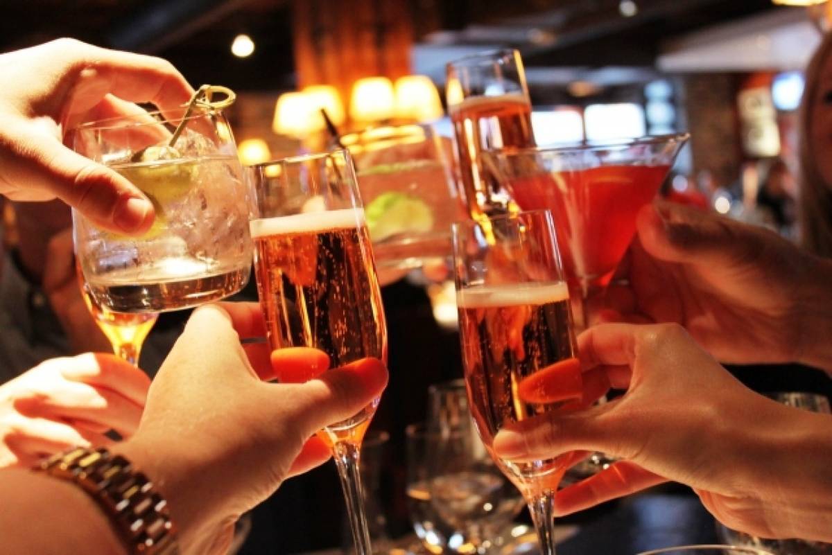 Τι είναι το “Happy Hour”;
