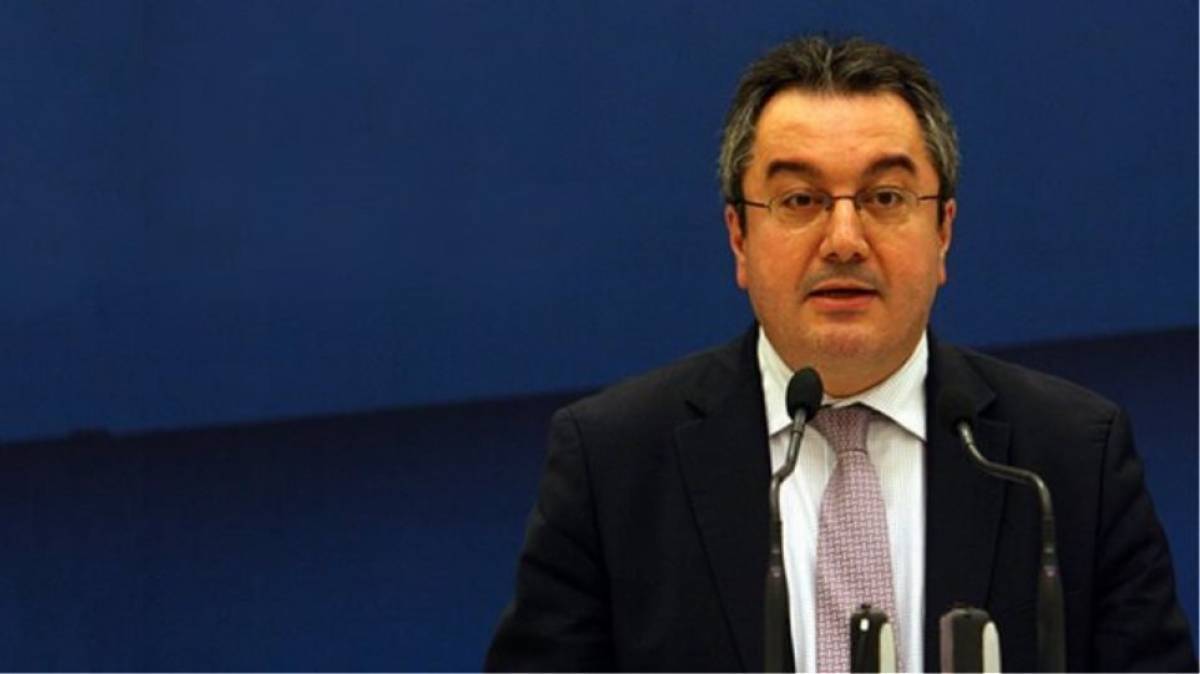 Μόσιαλος: Πίεση στο ΕΣΥ μόνο από τους ανεμβολίαστους