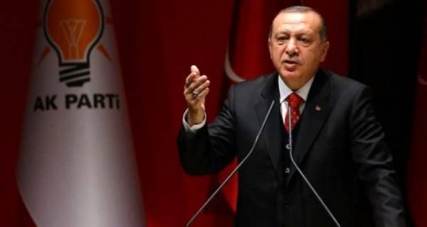 Ερντογάν προς ΕΕ:Αν θέλετε λύση στο μεταναστευτικό,στηρίξτε μας στη Συρία