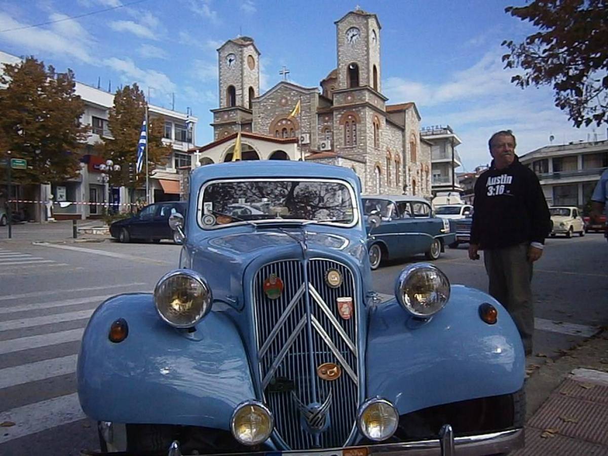 Οι τετράτροχες κυρίες επιστρέφουν στους δρόμους μέσα από το κλασικό ράλι αντικών, το ράλι Ολύμπου