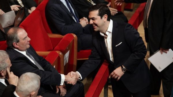 Λίγο Καραμανλή, λίγο Ανδρέα και το… αγόρι του