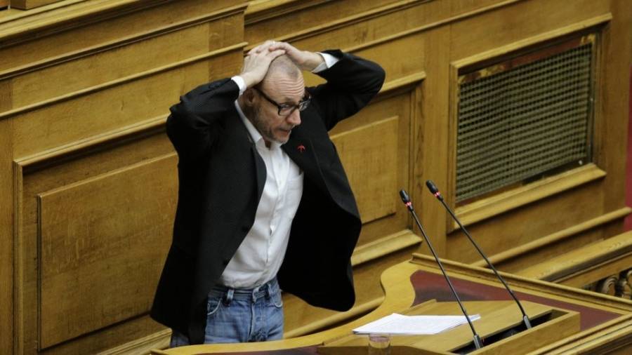Η Βουλή ως θεατρική σκηνή. Η νέα παράσταση του Κλ. Γρηγοριάδη και ένα ανθολόγιο