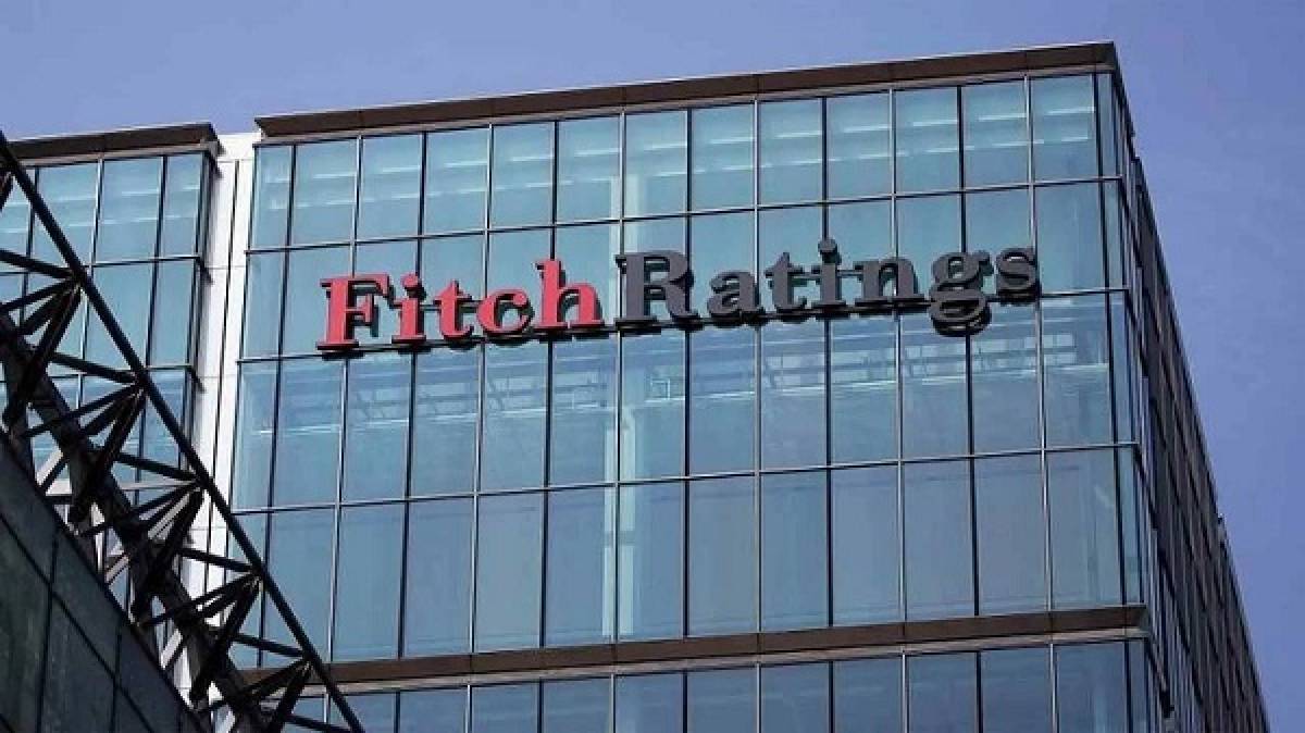 Η Fitch υποβάθμισε ξανά τη Ρωσία- Θέμα χρόνου η πτώχευση
