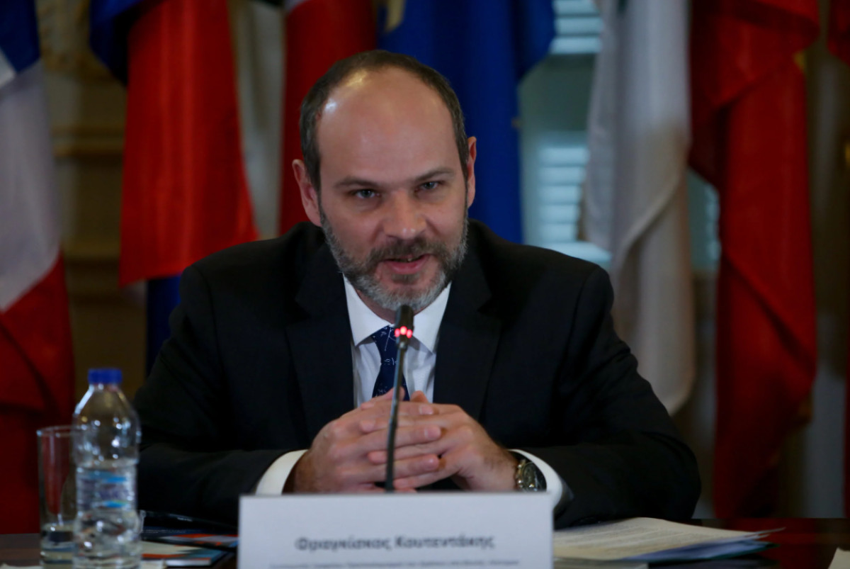 Κουτεντάκης: Να μείνουμε προσηλωμένοι στο δρόμο της δημοσιονομικής υπευθυνότητας