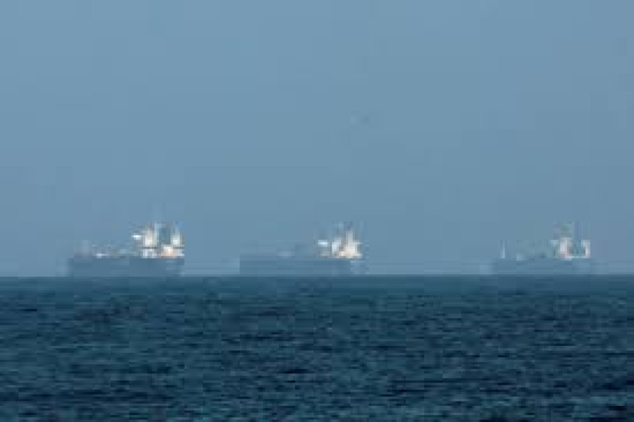 20.000 ναυτικοί εγκλωβισμένοι στον Περσικό Κόλπο λόγω της κρίσης στο Στενό του Ορμούζ
