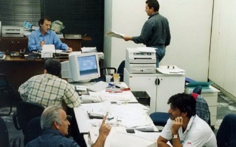 Μπαίνει «μαχαίρι» και στα λειτουργικά κόστη των τραπεζών