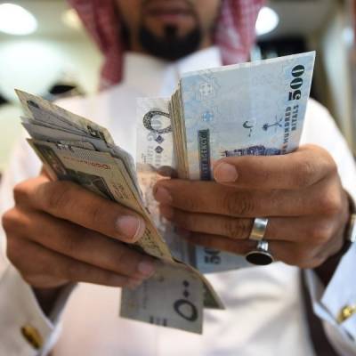 Σαουδική Αραβία: Πετρελαϊκή κρίση και κορονοϊός τριπλασιάζουν τον ΦΠΑ