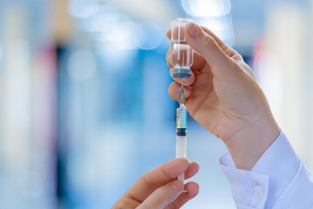 Ποιες κατηγορίες πολιτών πρέπει να εμβολιαστούν κατά της γρίπης